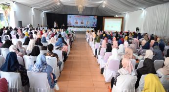 Hadiri Seminar Parenting, Pj Bupati Ajak Orang Tua Bentuk Generasi Berkarakter