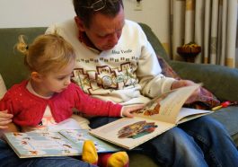 Membaca Bersama Anak