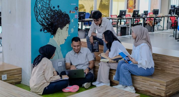 Pelatihan Efektif Melalui Blog: Materi, Artikel, dan Diskusi yang Bisa Diakses Kapan Saja