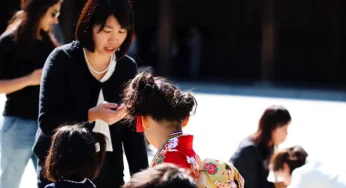 Parenting Ala Jepang: Menghindari Overproteksi untuk Tumbuh Kembang Anak Optimal
