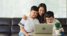 Strategi Parenting Digital