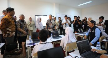 Wamensos Agus Jabo Bikin Heboh! Pesan Mengejutkan untuk Siswa Sekolah Rakyat Banjarnegara