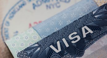 Pelajar Wajib Tahu! Satu Kesalahan Ini Bisa Gagalkan Visa J1 ke AS!
